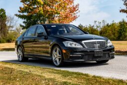 2011 Mercedes-Benz S63 AMG