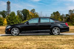 										2011 Mercedes-Benz S63 AMG full									