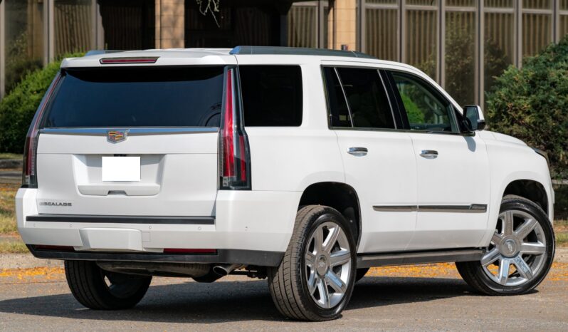 								2017 Cadillac Escalade Premium Luxury 4WD full									