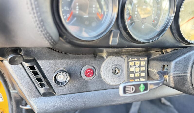 								1975 Porsche 911S Coupe full									