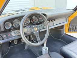 										1975 Porsche 911S Coupe full									