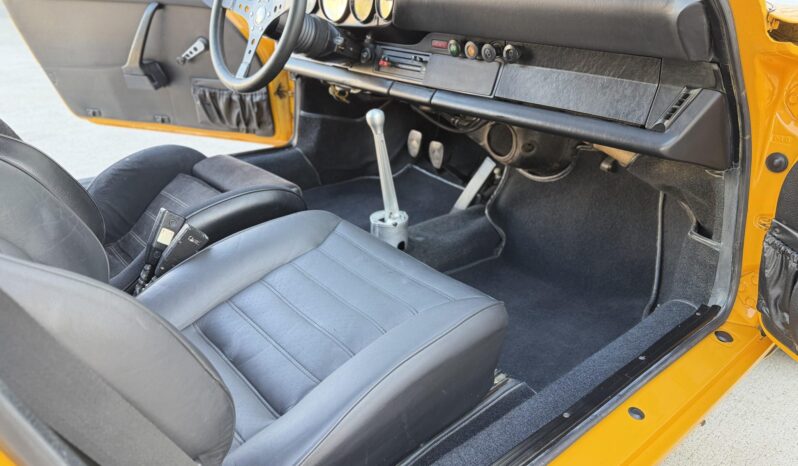 								1975 Porsche 911S Coupe full									