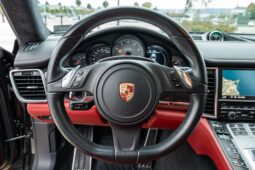 2015 Porsche Panamera GTS full