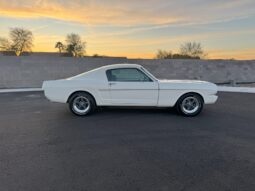 										1965 Ford Mustang Fastback 5-Speed full									