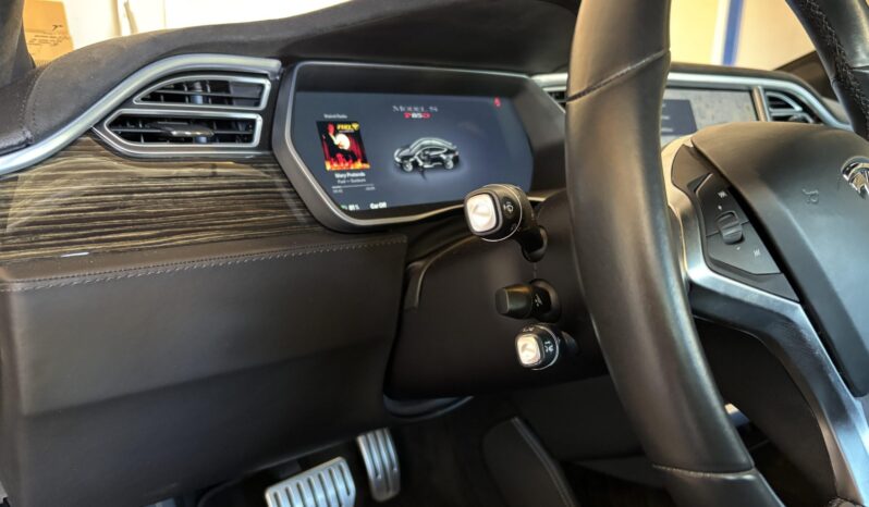 								2015 Tesla Model S P85D full									