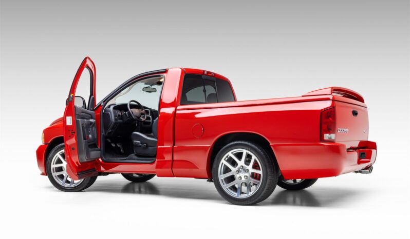 								2004 Dodge Ram SRT-10 6-Speed full									