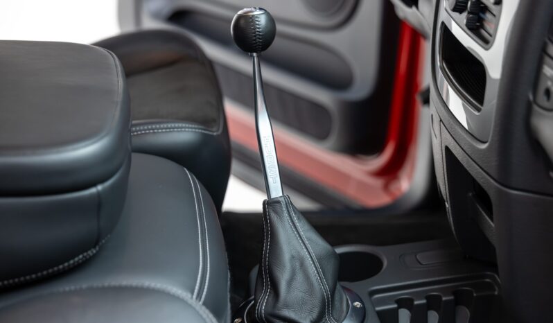 								2004 Dodge Ram SRT-10 6-Speed full									