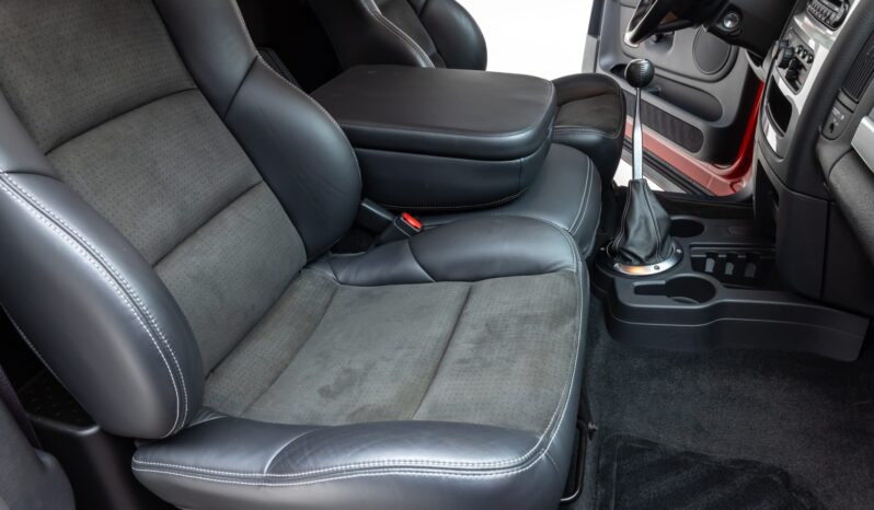 								2004 Dodge Ram SRT-10 6-Speed full									