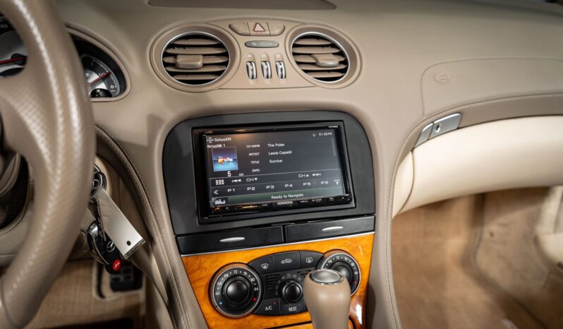 								2007 Mercedes-Benz SL55 AMG full									