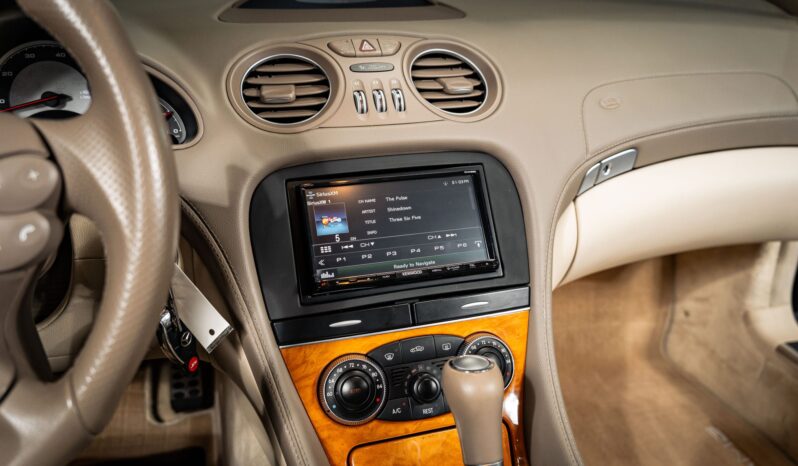 								2007 Mercedes-Benz SL55 AMG full									