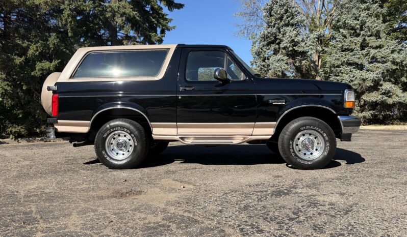 								1996 Ford Bronco Eddie Bauer full									