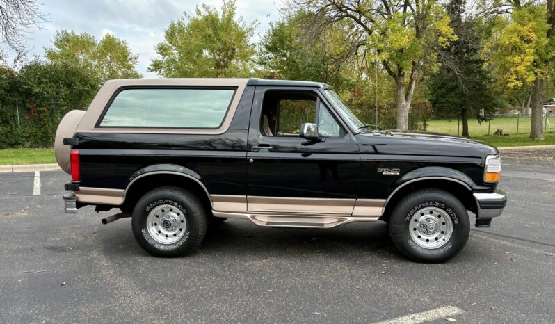 								1996 Ford Bronco Eddie Bauer full									