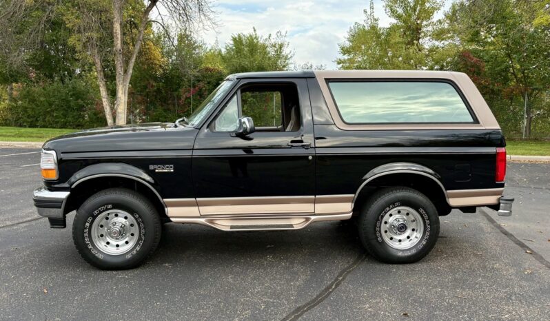 								1996 Ford Bronco Eddie Bauer full									