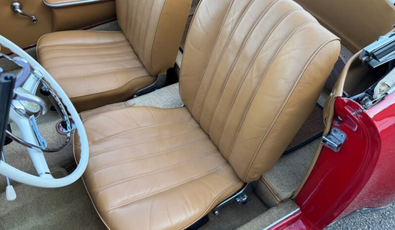 
								1960 Mercedes-Benz 190SL full									
