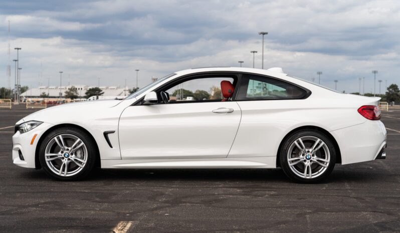 
								2019 BMW 440i xDrive Coupe M Sport 6-Speed full									