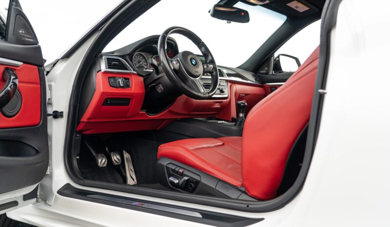 
								2019 BMW 440i xDrive Coupe M Sport 6-Speed full									