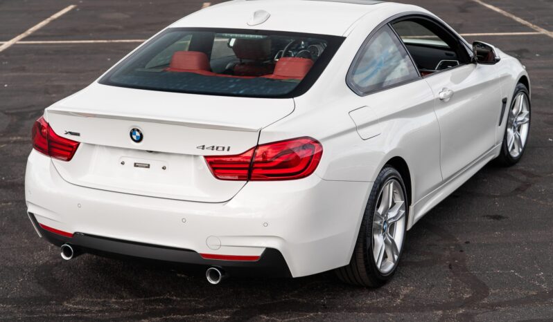 
								2019 BMW 440i xDrive Coupe M Sport 6-Speed full									