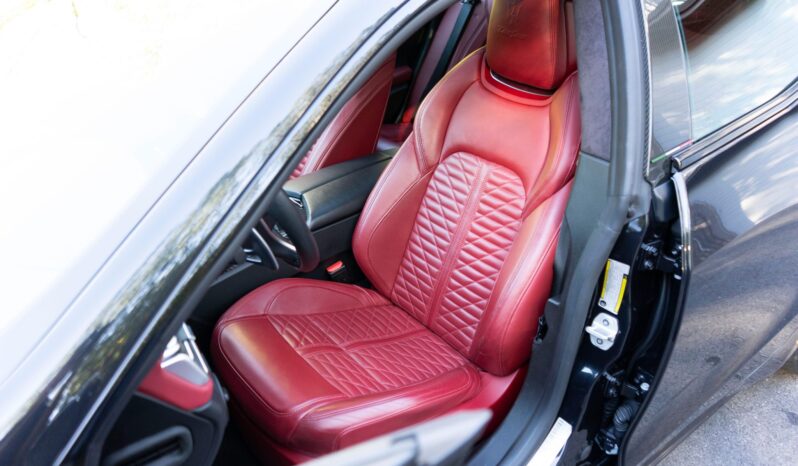 								2021 Maserati Ghibli Trofeo full									