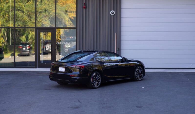 								2021 Maserati Ghibli Trofeo full									