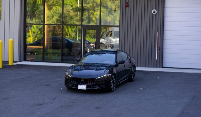 								2021 Maserati Ghibli Trofeo full									