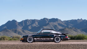 1975 Porsche 911 Carrera Coupe 5-Speed