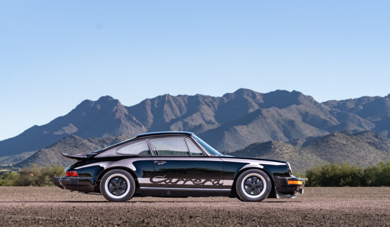 								1975 Porsche 911 Carrera Coupe 5-Speed full									