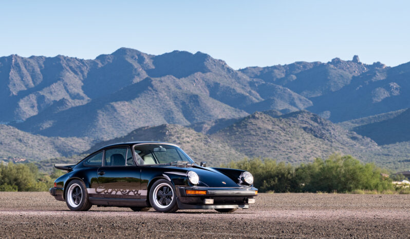 								1975 Porsche 911 Carrera Coupe 5-Speed full									