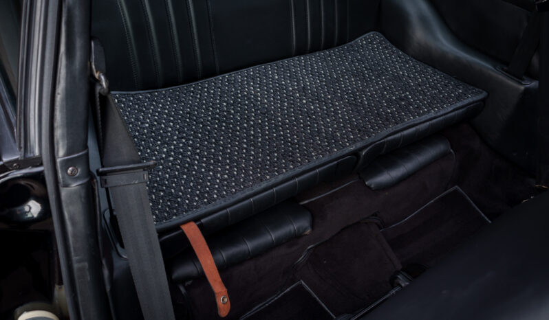 								1975 Porsche 911 Carrera Coupe 5-Speed full									