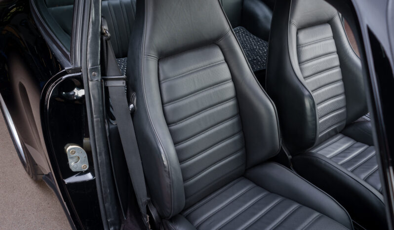 								1975 Porsche 911 Carrera Coupe 5-Speed full									