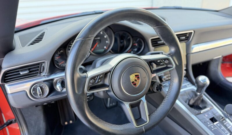 								2017 Porsche 911 Carrera Coupe 7-Speed full									