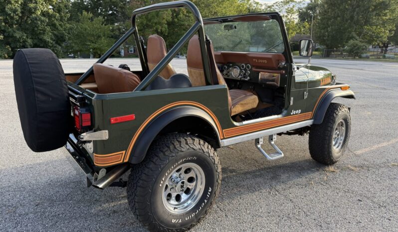 								1984 Jeep CJ-7 Laredo 4-Speed full									