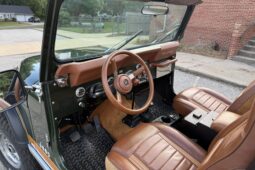 										1984 Jeep CJ-7 Laredo 4-Speed full									