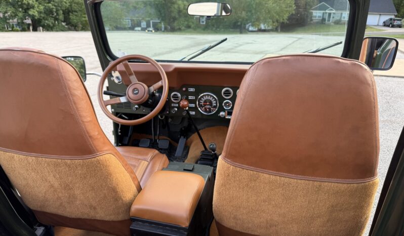 								1984 Jeep CJ-7 Laredo 4-Speed full									
