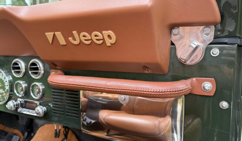 								1984 Jeep CJ-7 Laredo 4-Speed full									