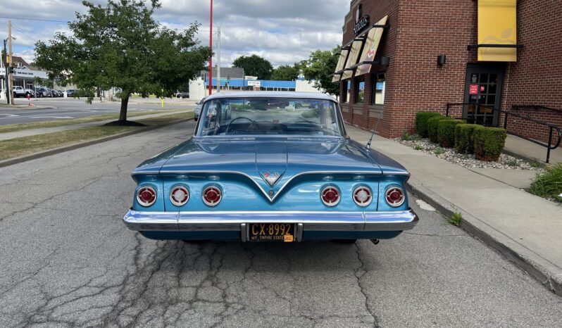 
								1961 Chevrolet Impala Sport Sedan 348 full									