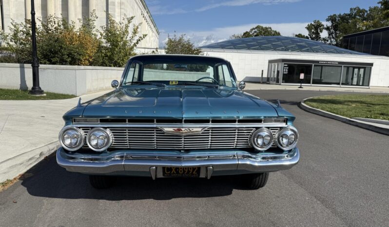 
								1961 Chevrolet Impala Sport Sedan 348 full									