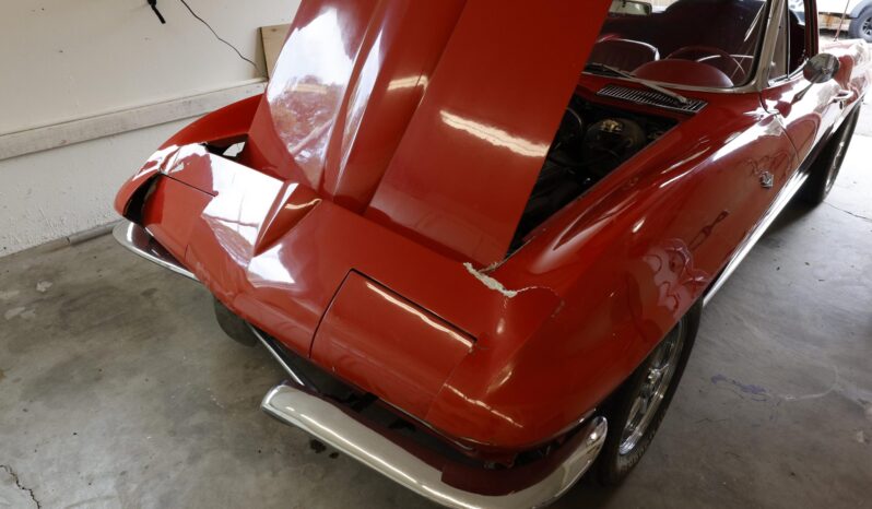 								1963 Chevrolet Corvette Split-Window Coupe 4-Speed full									