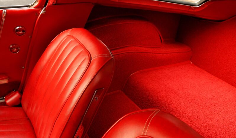 								1963 Chevrolet Corvette Split-Window Coupe 4-Speed full									