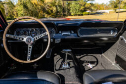 
										1966 Ford Mustang Convertible full									