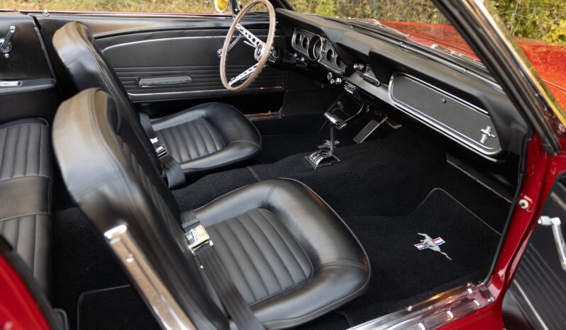 
								1966 Ford Mustang Convertible full									