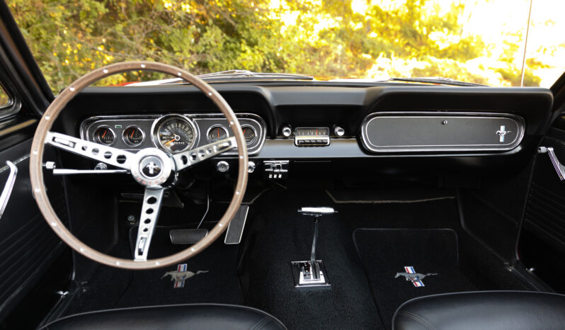 
								1966 Ford Mustang Convertible full									