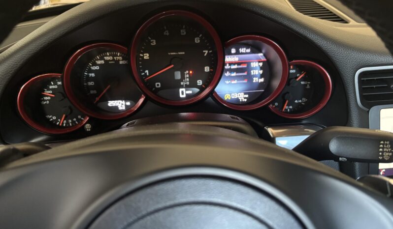 
								2015 Porsche 911 Carrera Coupe full									