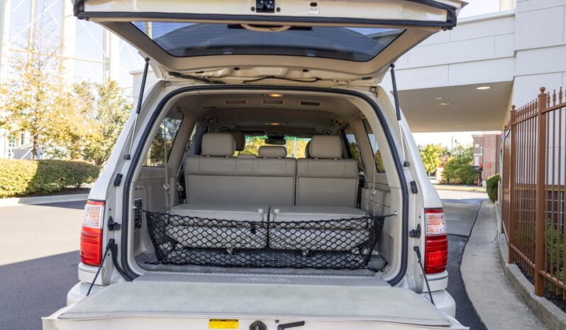 
								2005 Lexus LX470 full									