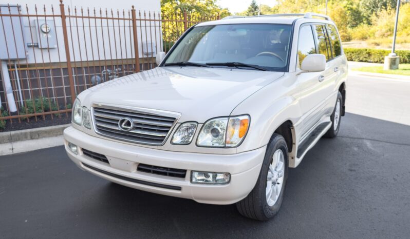 
								2005 Lexus LX470 full									