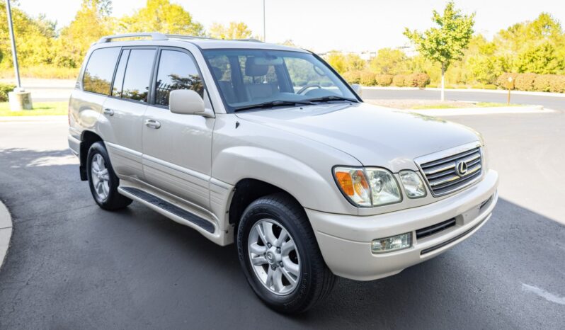 
								2005 Lexus LX470 full									