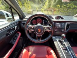 
										2017 Porsche Macan S full									