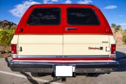 
										1987 GMC V1500 Suburban Sierra Classic 4×4 full									