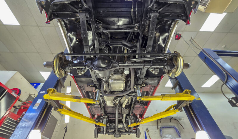 
								1987 GMC V1500 Suburban Sierra Classic 4×4 full									