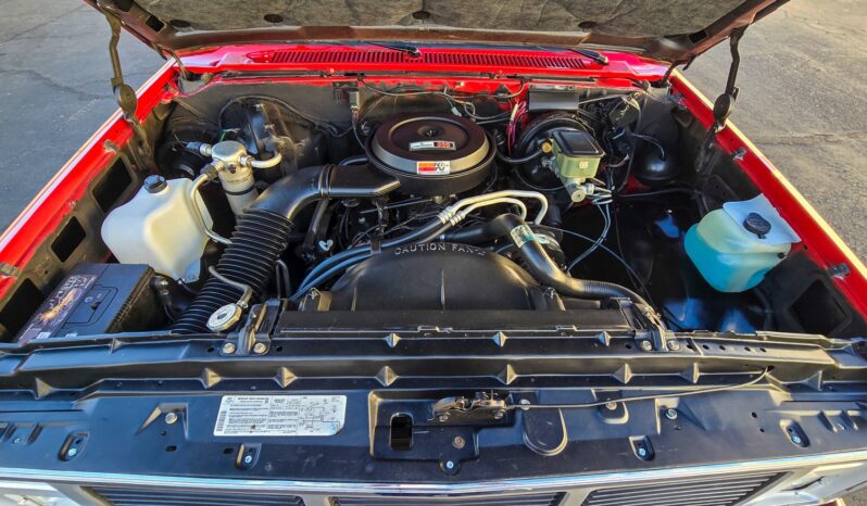 
								1987 GMC V1500 Suburban Sierra Classic 4×4 full									