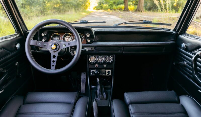 
								1976 BMW 2002 5-Speed full									